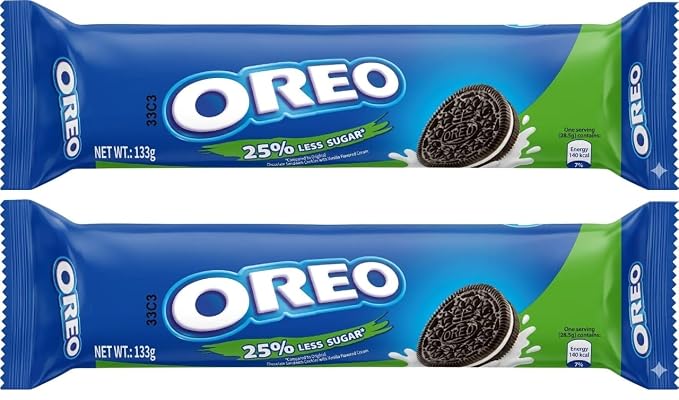 OREO Chocolate Sandwich Cookies With Vanilla Flavored Cream Biscuits, 25% Less Sugar, Each 105g  (Pack of 02)