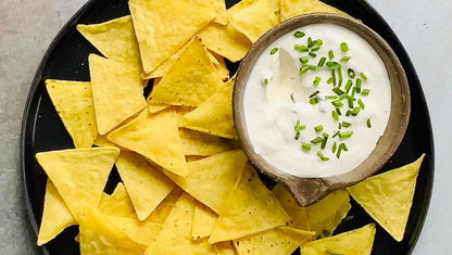 Doritos Sour Cream & Chive Dip – Creamy & Zesty 280G (Pack of 02) (UK)