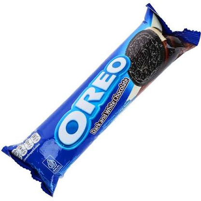 Oreo Dark & White Chocolate Flavoured Sandwich Cookies, 137g (Pack of 02)